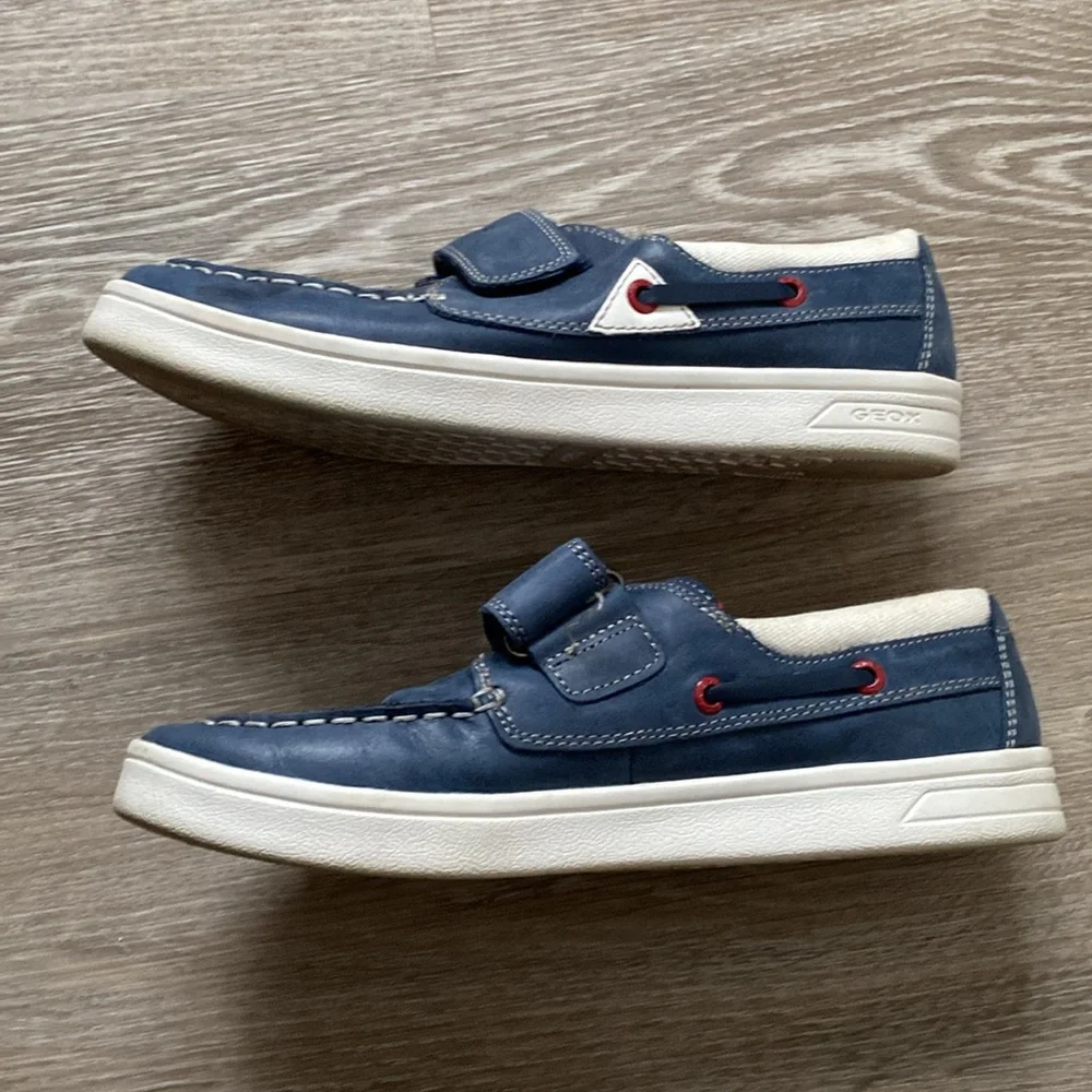Geox Shoes - Picture 2 of 7